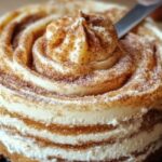 Fluffy & Creamy Cinnamon Roll Cheesecake Recipe – A Dreamy Dessert