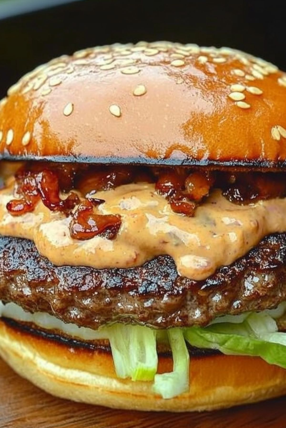 Smash Burgers with Baconnaise Sauce – The Ultimate Burger Experience