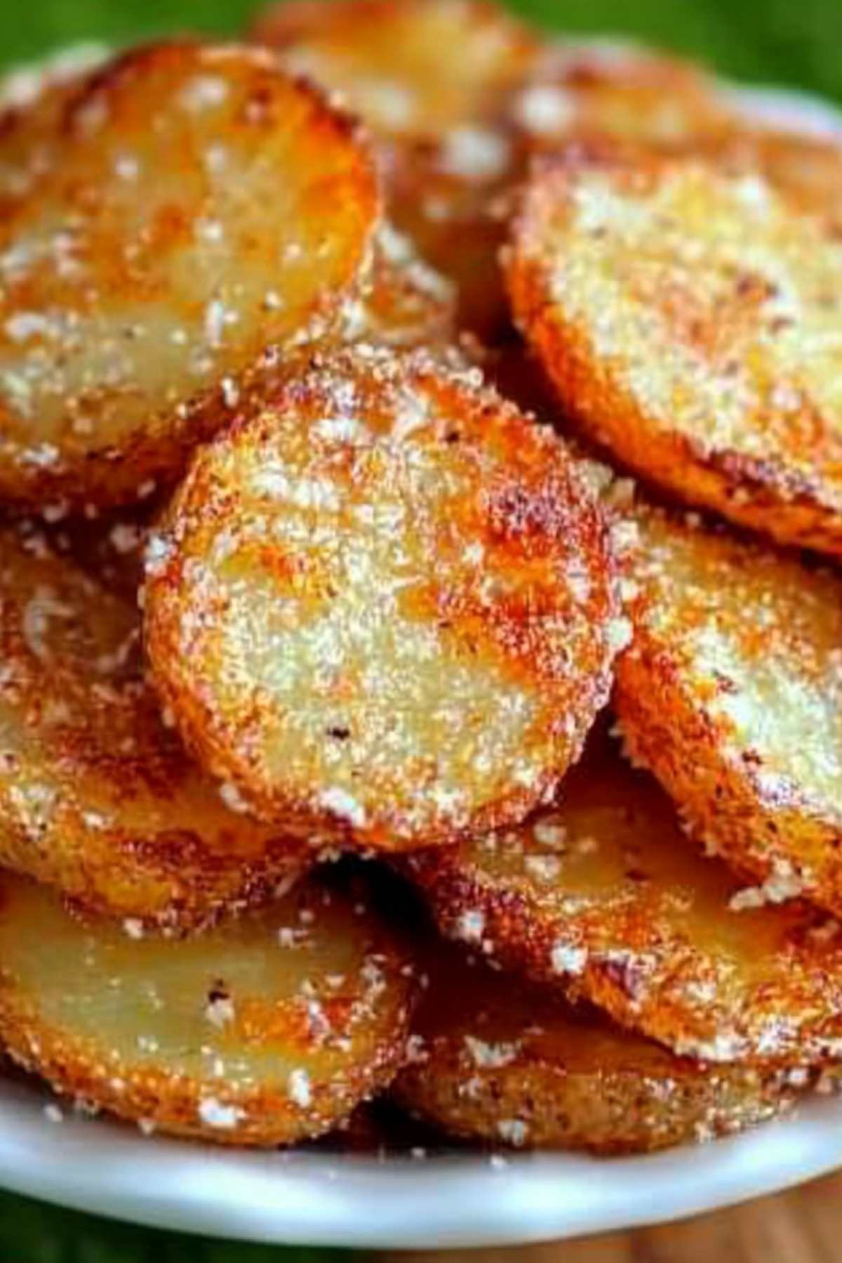 Crispy Crunchy Parmesan Potatoes